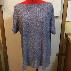 Roaman's  18/20  (#1).Blue Textured Knit Top